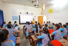 Photo of यूपी के नगरीय स्कूलों के स्मार्ट क्लास रूम ला रहे हैं शिक्षा क्षेत्र में डिजिटल क्रांति