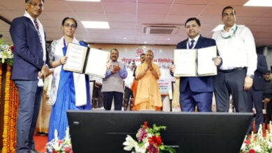 Photo of डाटा सेंटर और ग्रीन एनर्जी में अग्रणी भूमिका निभा रहा सीईएलः योगी आदित्यनाथ