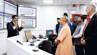 Photo of डाटा सेंटर और ग्रीन एनर्जी में अग्रणी भूमिका निभा रहा सीईएलः योगी आदित्यनाथ