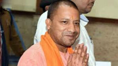 Photo of जहां टूटे सहारे, वहां योगी सरकार बनी परिवार