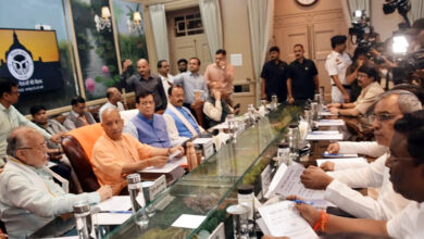 Photo of जनहित से जुड़े हर मुद्दे को सदन में रखें जनप्रतिनिधि: मुख्यमंत्री