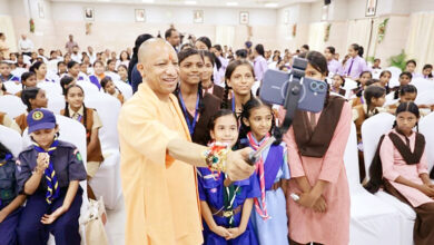 Photo of बेटियों की मुस्कान से खिल उठा मुख्यमंत्री आवास का ‘आंगन’