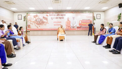 Photo of बच्चियों को मिला मंच तो शब्दों में उतर आईं भावनाएं