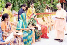 Photo of परेशान मत हों, हर समस्या का कराएंगे प्रभावी समाधान : मुख्यमंत्री
